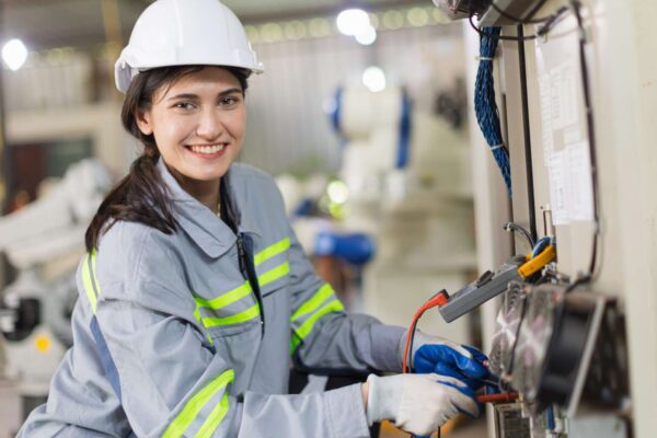 Tuyển sinh Du học nghề tại Đức ngành kỹ thuật điện, tự động hóa, vận hành máy